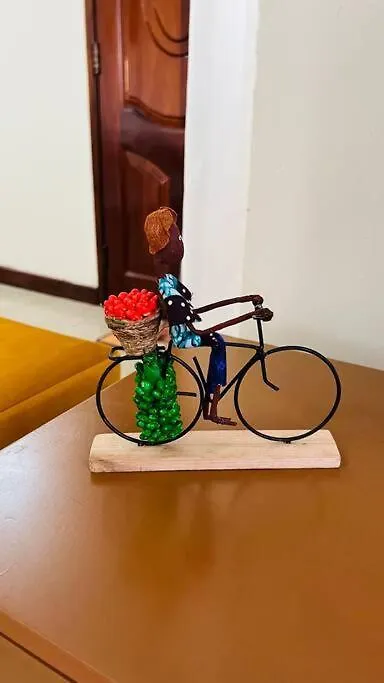Cozy Living By Miranda, Acacia Unlimited Wifi Netflix Free Parking Apartment Kampala Uganda