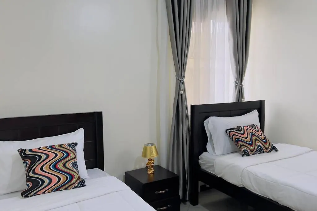 Cozy Living By Miranda, Acacia Unlimited Wifi Netflix Free Parking Apartment Kampala